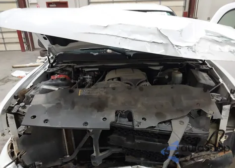 2008 Chevrolet Silverado K1500 из США, поврежденный, VIN 2GCEK13C881337592